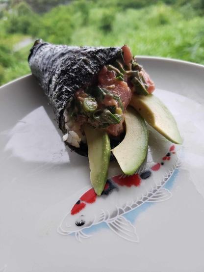 What we eat 2-3 times every week. Spicy ahi temaki