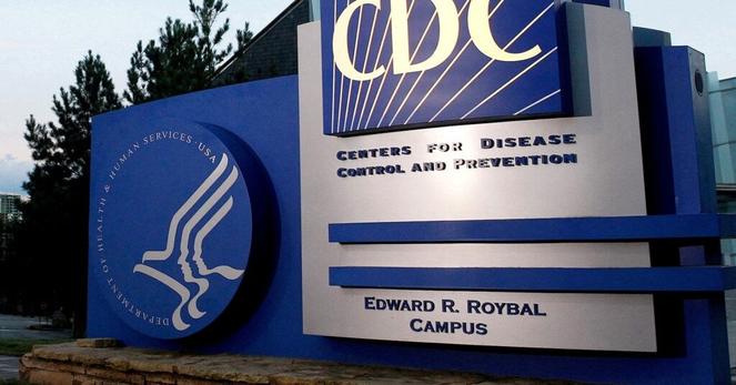 米ＣＤＣ、解雇された職員450人の雇用を回復 | ロイター