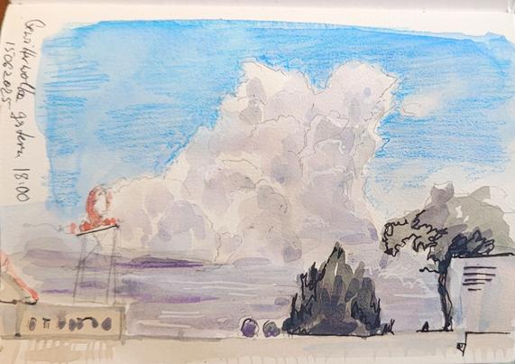 Aquarellskizze im kleinen Skizzenbuch: große Wolke,  davor Flachdächer und 2 Bäume