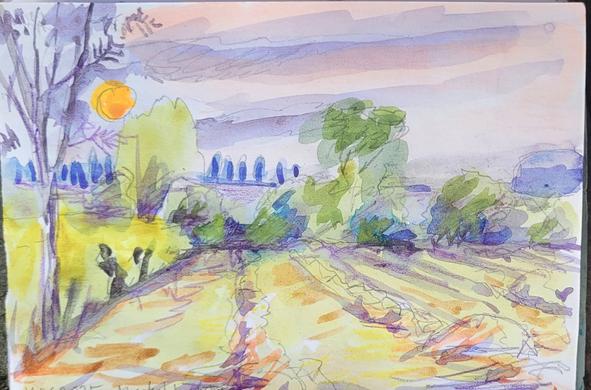 Aquarellskizze: Wiese mit Heu, dahinter Bäume und Büsche links ein junger Baum,  rosa-lila Himmel mit oranger Sonne