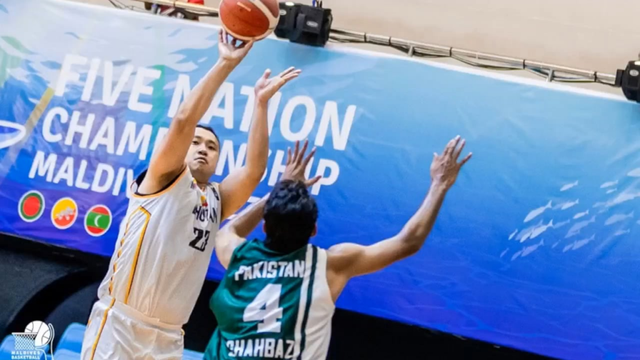The Los Angeles Clippers have invited "Bhutan Jokic" རིན་ཆེན་ རྡོ་རྗེ for a free-agent workout but no training camp invite has been so far extended to the Bhutanese national team captain & point center, per Thimphu Kuzoo FM.