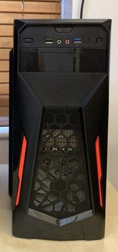 a photo of the front of a desktop PC in a regular ATX tower case