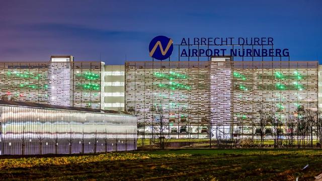 Techno-Party auf dem Nürnberger Flughafen