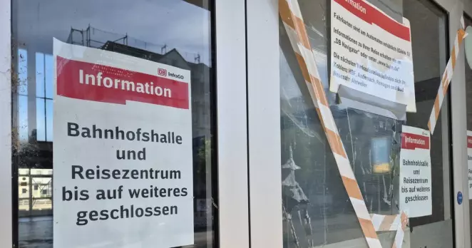 Keine Chance auf Sanierung: Die Neuwieder Bahnhofshalle bleibt gesperrt und soll im nächsten Jahr abgerissen werden.