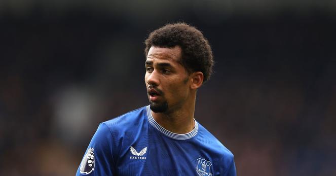 Monday’s Everton News: Mykolenko’s Goodison tribute, Moyes talks DCL contract, Sanchez & Sara linked