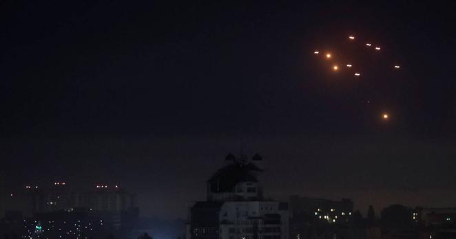 Lors d'une attaque de drones russes, à Kyiv, le 26 mai 2025.