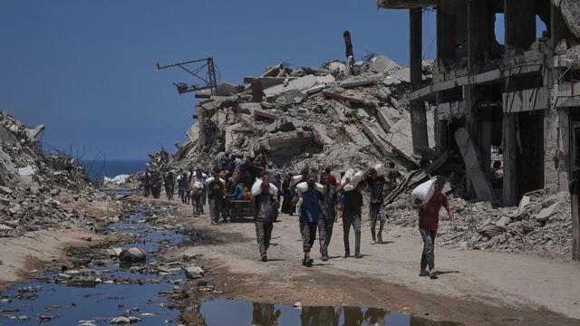 Gaza hospital reports first child deaths from hunger as aid crisis surges