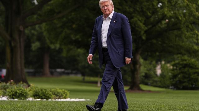 President Donald Trump walks from Marine One after arriving on the South Lawn of the White House, Tuesday, July 29, 2025, in Washington. (AP Photo/Julia Demaree Nikhinson)