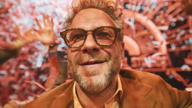 Seth Rogen as Hollywood studio head Matt Remick tripping on mushrooms in 'The Studio' finale.