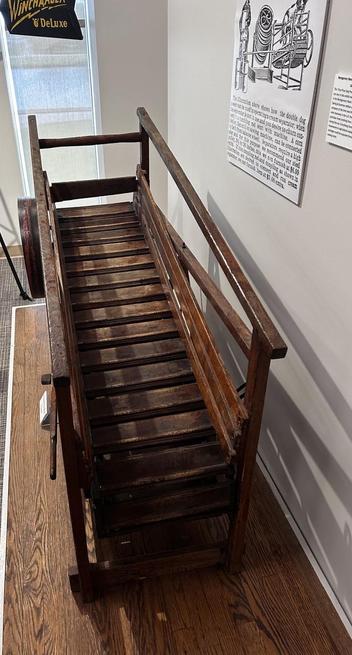 Longitude view showing the inclined treadmill.